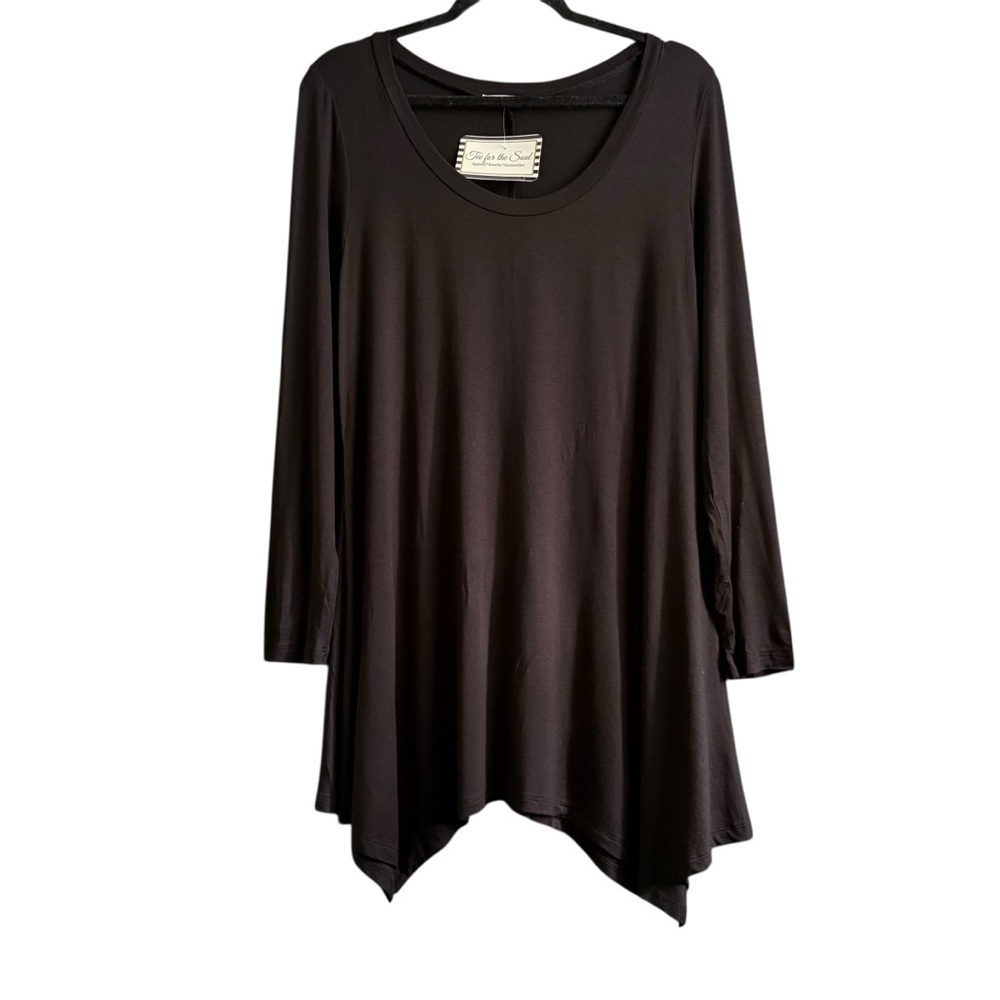 Maitai Black Asymmetrical 3/4 Sleeve Tunic